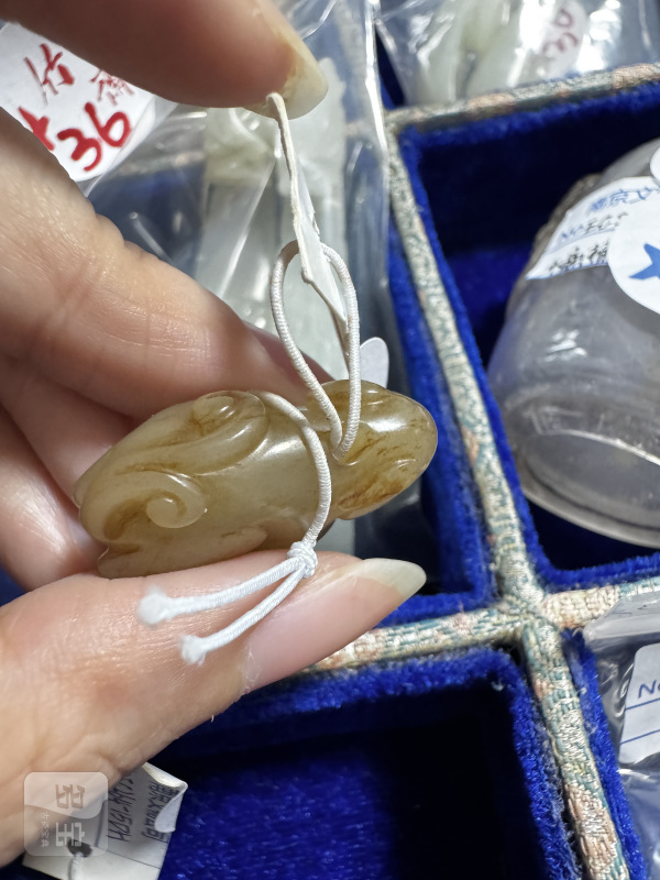 明 玉兽、玉琮式勒 - 图11